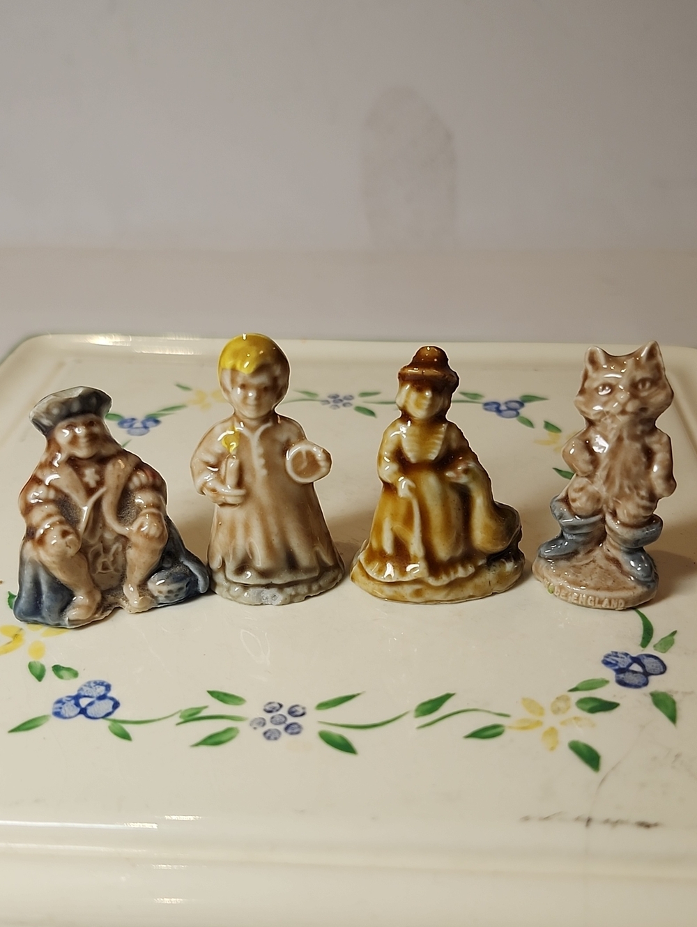 Wade England Porcelain Miniature Figurine Set Of 4